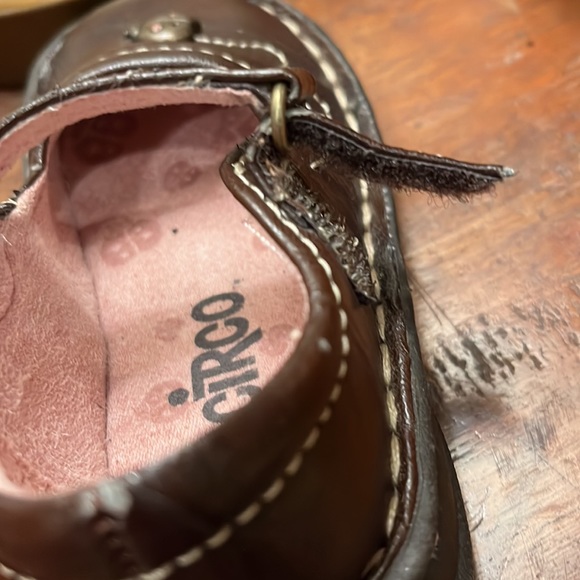 🐞Baby Girls Ladybug Mary Jane’s 🐞 - Picture 5 of 7